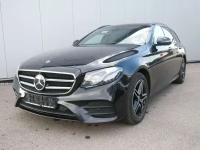 Gebraucht Mercedes E350 AMG line 258 PS (189 kW) 2017 Obsidianschwarz Kombi