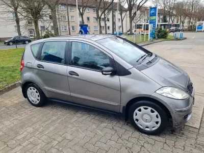 Gebraucht Mercedes A150 Classic 95 PS (69 kW) 2008 Silber Limousine