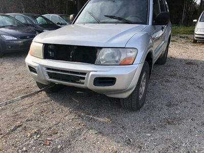 gebraucht Mitsubishi Pajero SPORT 3.2 D-KLIMA