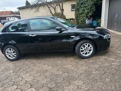 Gebraucht Alfa Romeo 147 120 PS (88 kW) 2005 Schwarz Kleinwagen