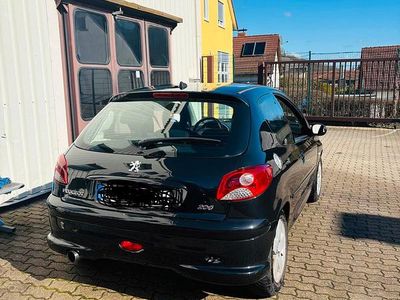 Gebraucht Peugeot 206 110 PS (80 kW) 2003 Schwarz Kleinwagen