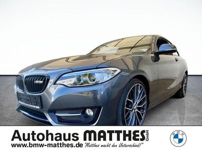 BMW 225