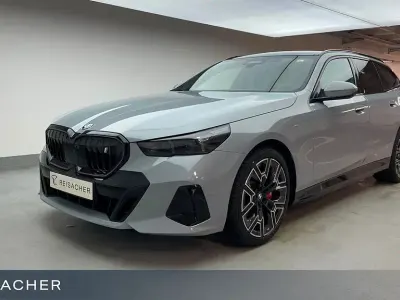 Neu BMW i5 Performance 250 kW (340 PS) 2026 Grau Kombi