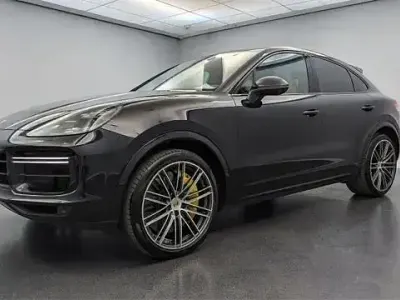 Usata Porsche Cayenne Turbo 549 CV (403 kW) 2020 Nero SUV