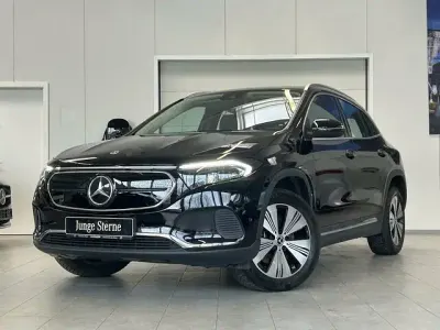 Gebraucht Mercedes EQA250 Progressive 139 kW (190 PS) 2022 Unilack nachtschwarz SUV