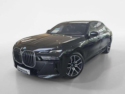 Gebraucht BMW 740 Comfort Edition 299 PS (219 kW) 2024 Schwarz Limousine