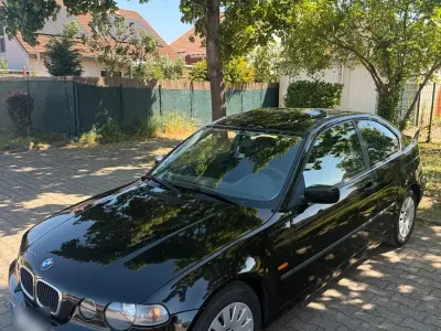 Usata BMW 316 Compact 116 CV (85 kW) 2002 Nero Utilitaria