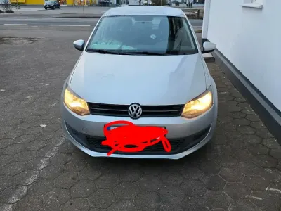 Gebraucht VW Polo 90 PS (66 kW) 2010 Silber Kleinwagen