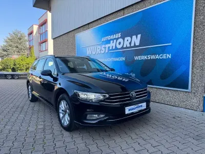 Gebraucht VW Passat Business 150 PS (110 kW) 2022 Schwarz Kombi