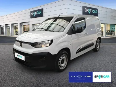 Gebraucht Citroën Berlingo 102 PS (75 kW) 2024 Weiß Van / Kleinbus
