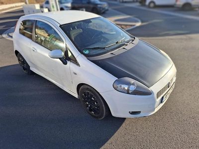 Usata Fiat Punto 120 CV (88 kW) 2009 Bianco Utilitaria