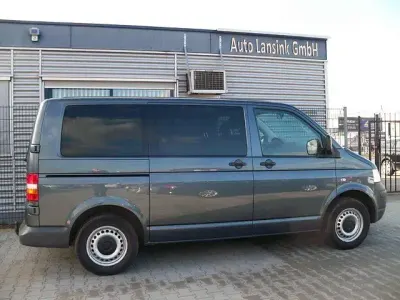 Gebraucht VW Caravelle Comfortline 131 PS (96 kW) 2009 Grau metallic Van