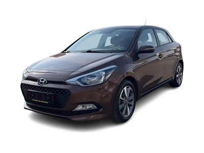 Gebraucht Hyundai i20 YES! 84 PS (61 kW) 2015 Braun Kleinwagen