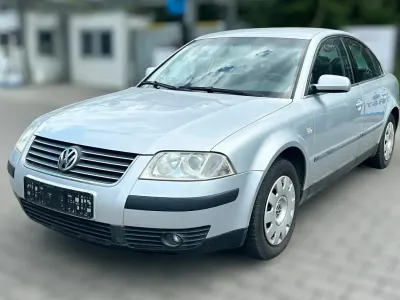 Gebraucht VW Passat 140 PS (102 kW) 2002 Schwarz Kombi