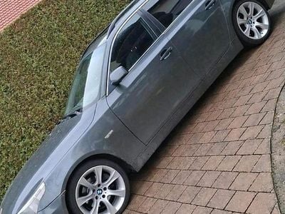 Gebraucht BMW 525 190 PS (139 kW) 2005 Kombi