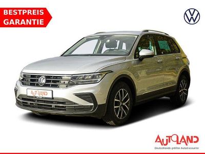 Reflexsilber metallic (metallic) Gebraucht 2022 VW Tiguan Life SUV | 28.950 € (Fairer Preis)