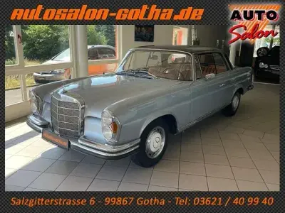 Gebraucht Mercedes W111 SE 150 PS (110 kW) 1966 Blau Coupé