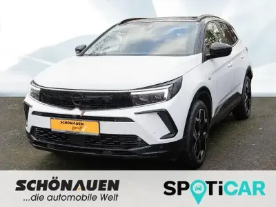 Używany Opel Grandland X GS Line 131 KM (96 kW) 2024 Biały SUV