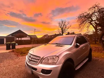 Brugt Mercedes ML350 190 HK (139 kW) 2008 Sølv SUV