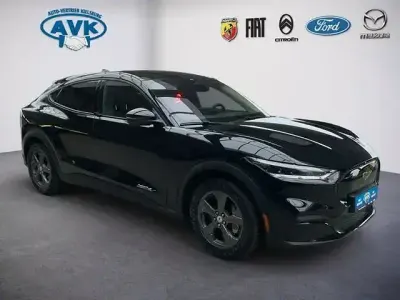 Gebraucht Ford Mustang Mach-E Extended Range 216 kW (294 PS) 2022 Schwarz SUV