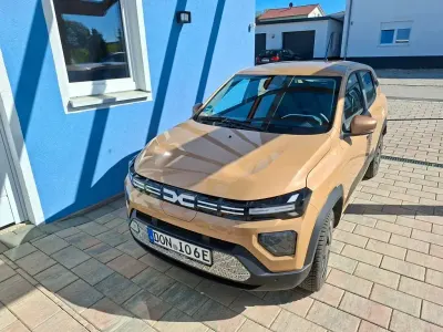 Brugt Dacia Spring Extreme 47 kW (65 HK) 2024 Beige Hatchback