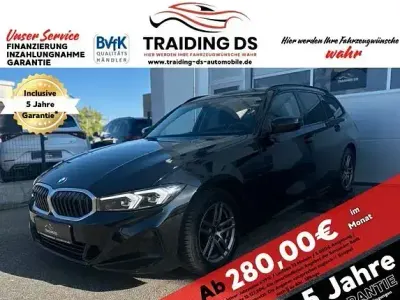 Gebraucht BMW 318 Sport Line 156 PS (114 kW) 2022 Andere Limousine
