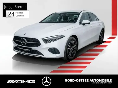 Gebraucht Mercedes A250 Progressive 163 PS (119 kW) 2025 Unilack polarweiß Limousine
