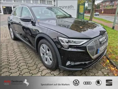 Używany Audi e-tron Sport 230 kW (313 KM) 2022 Czarny SUV