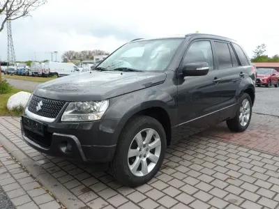 Gebraucht Suzuki Grand Vitara Comfort+ 169 PS (124 kW) 2008 Grau SUV