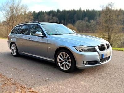 Gebraucht BMW 320 177 PS (130 kW) 2009 Kombi