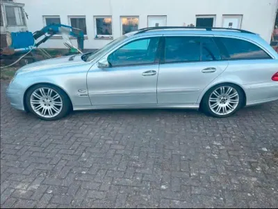 Gebraucht Mercedes E220 170 PS (125 kW) 2008 Silber Kombi