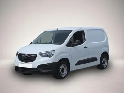 Gebraucht Opel Combo Edition 110 PS (80 kW) 2022 Manufacturer Van / Kleinbus