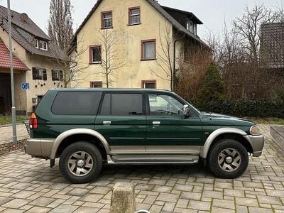 Gebraucht Mitsubishi Pajero Sport 177 PS (130 kW) 2001 Grün SUV