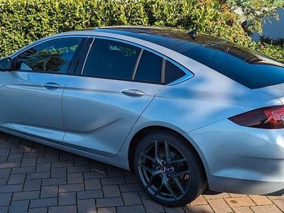 Silber Gebraucht 2021 Opel Insignia Business Limousine | 18.990 € (Etwas zu teuer)