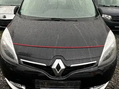 Gebraucht Renault Scénic III Initiale Paris 132 PS (97 kW) 2014 Schwarz Limousine