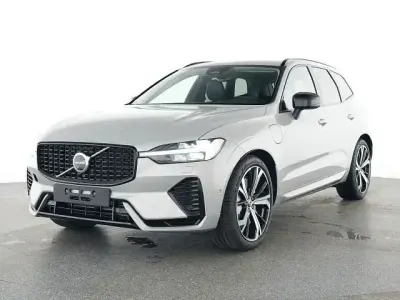 Gebraucht Volvo XC60 Plus 253 PS (186 kW) 2025 Silver dawn (metallic) SUV