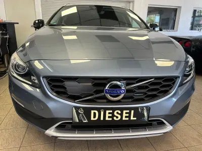 Brugt Volvo V60 CC Momentum 190 HK (139 kW) 2016 Blå Stationcar