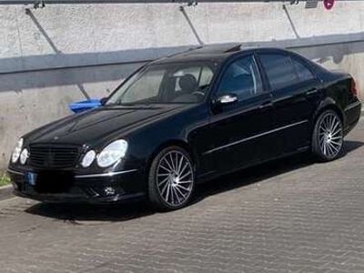 Mercedes E500