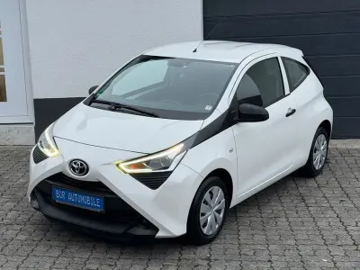 Gebraucht Toyota Aygo 72 PS (52 kW) 2019 Weiß Kleinwagen