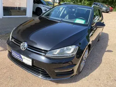 Gebraucht VW Golf VII Allstar 150 PS (110 kW) 2016 Deep black perleffekt Kombi