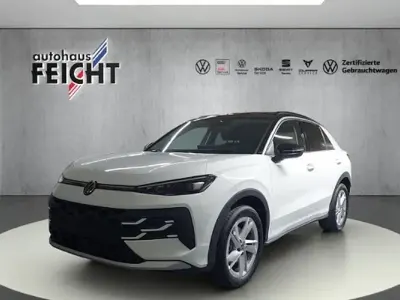 Gebraucht VW T-Roc Cabriolet Life 150 PS (110 kW) 2026 Weiß SUV