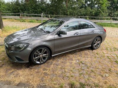 Mercedes CLA200