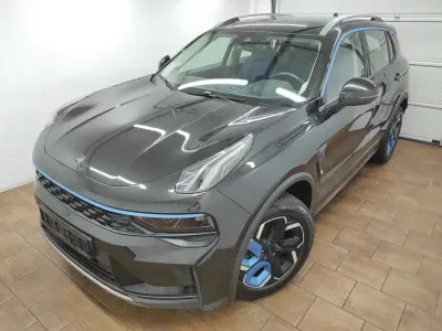 Second-hand Lynk & Co 01 143 CP (105 kW) 2021 Albastru SUV