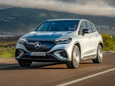 Gebraucht Mercedes EQE350 AMG line 214 kW (292 PS) 2025 Silber SUV