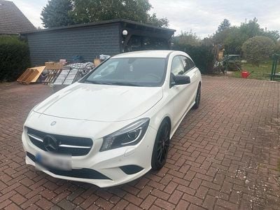 Mercedes CLA200 Shooting Brake