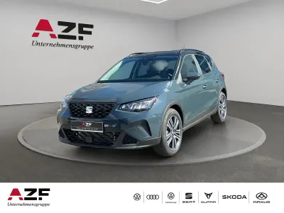 Gebraucht Seat Arona Style 116 PS (85 kW) 2025 Fiord blau / midnight schwarz metallic SUV