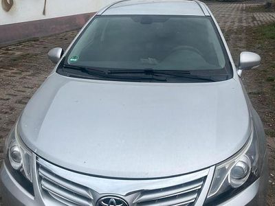 Gebraucht Toyota Avensis Edition 150 PS (110 kW) 2013 Silber Limousine