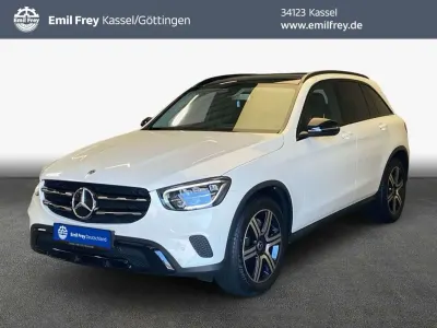 Gebraucht Mercedes GLC300 Exclusive 245 PS (180 kW) 2020 Weiß SUV