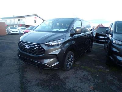 Grau Neu 2025 Ford Tourneo Titanium Van / Kleinbus | 56.333 € (Superpreis)