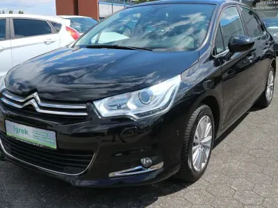 Gebraucht Citroën C4 Shine 150 PS (110 kW) 2016 Noir perla nera Limousine